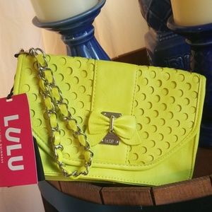 NWT Lulu wristlet